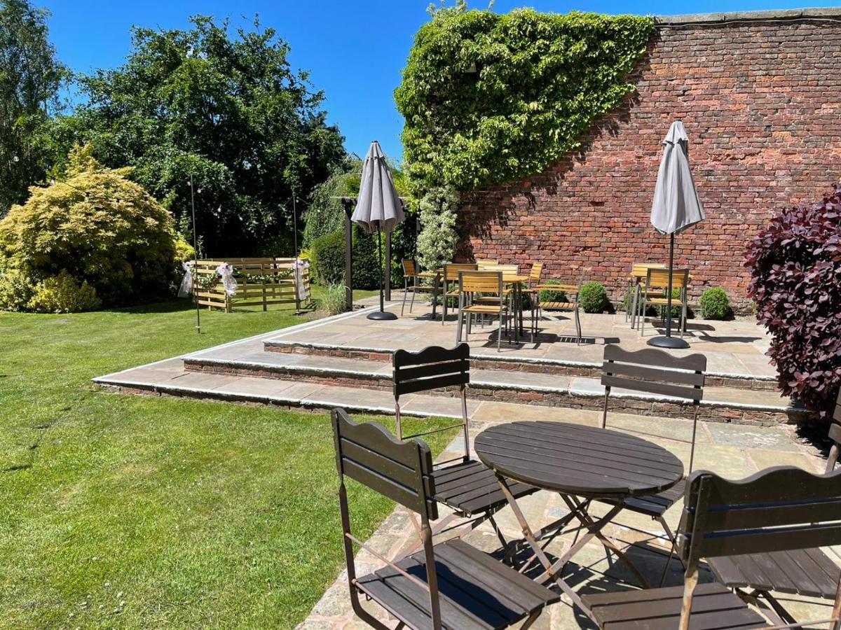 Singleton Lodge Country House Hotel Poulton-le-Fylde Ngoại thất bức ảnh