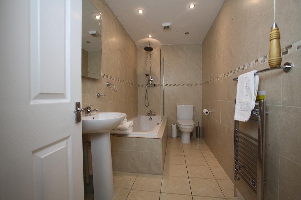Singleton Lodge Country House Hotel Poulton-le-Fylde Phòng bức ảnh
