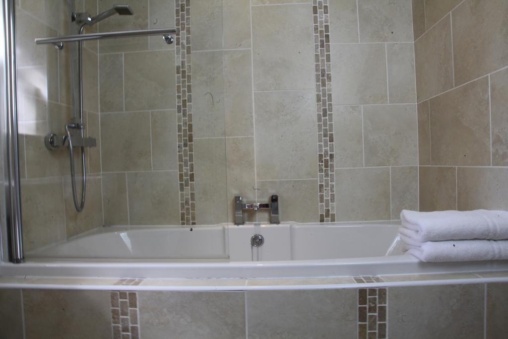 Singleton Lodge Country House Hotel Poulton-le-Fylde Phòng bức ảnh